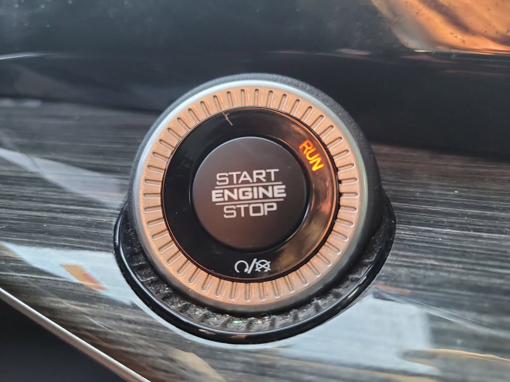 Used 2022 Jeep Wagoneer Series III w/ Premium Group I image 29