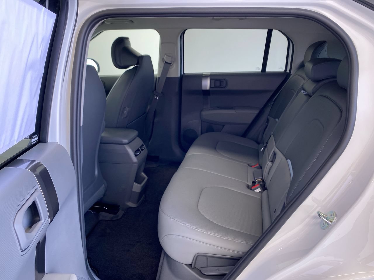 New 2027 Kia EV3 Wind FWD image 33
