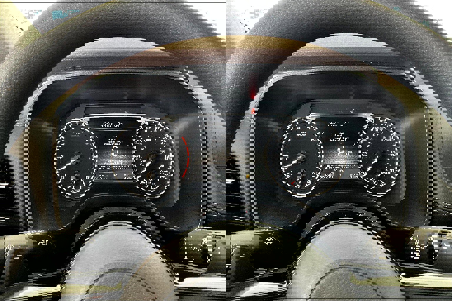 Used 2023 Nissan Rogue SV image 13