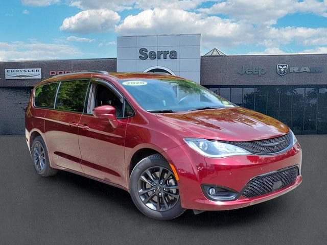 Used 2020 Chrysler Pacifica Touring-L w/ Advanced Safetytec Group AWD/4WD video 1