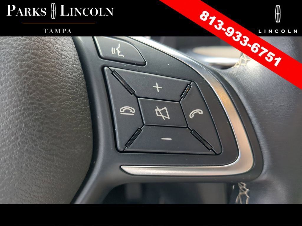 Used 2018 INFINITI QX30 image 29