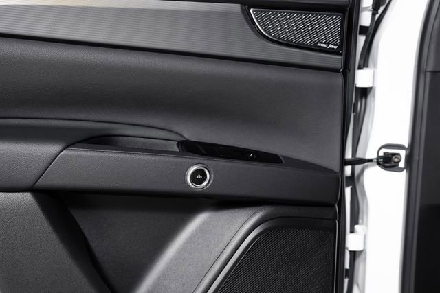 Used 2024 Maserati Grecale GT image 58