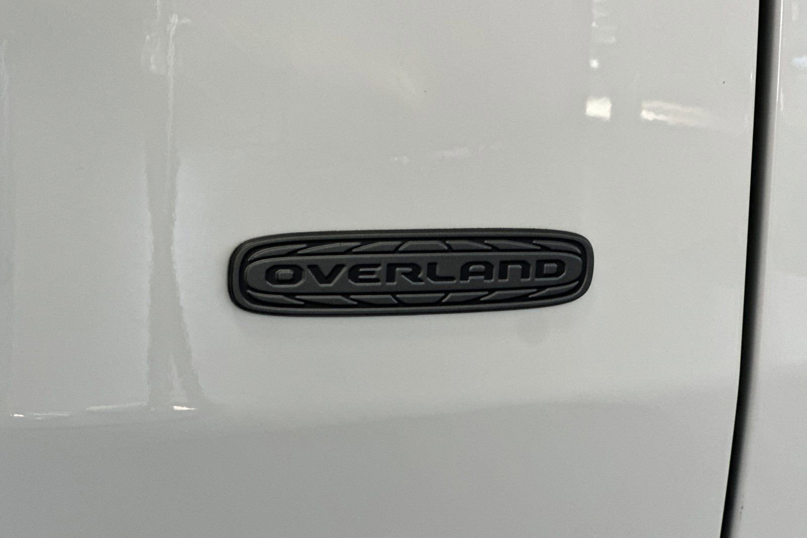 New 2026 Jeep Cherokee Overland AWD/4WD image 26