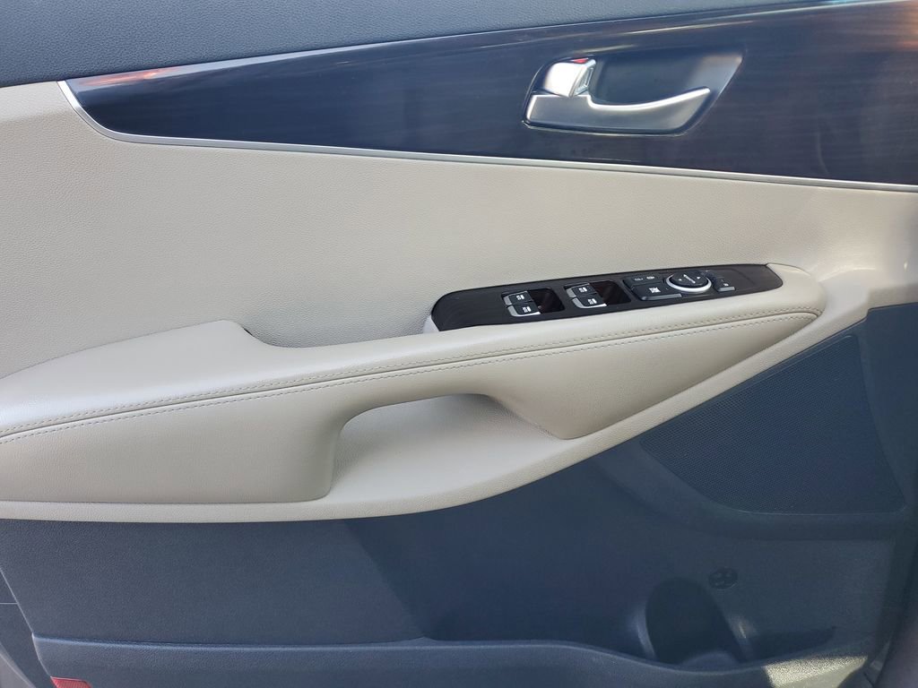 Used 2019 Kia Sorento EX image 24