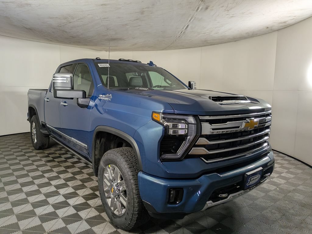 New 2026 Chevrolet Silverado 2500 High Country w/ High Country Premium Package AWD/4WD image 5