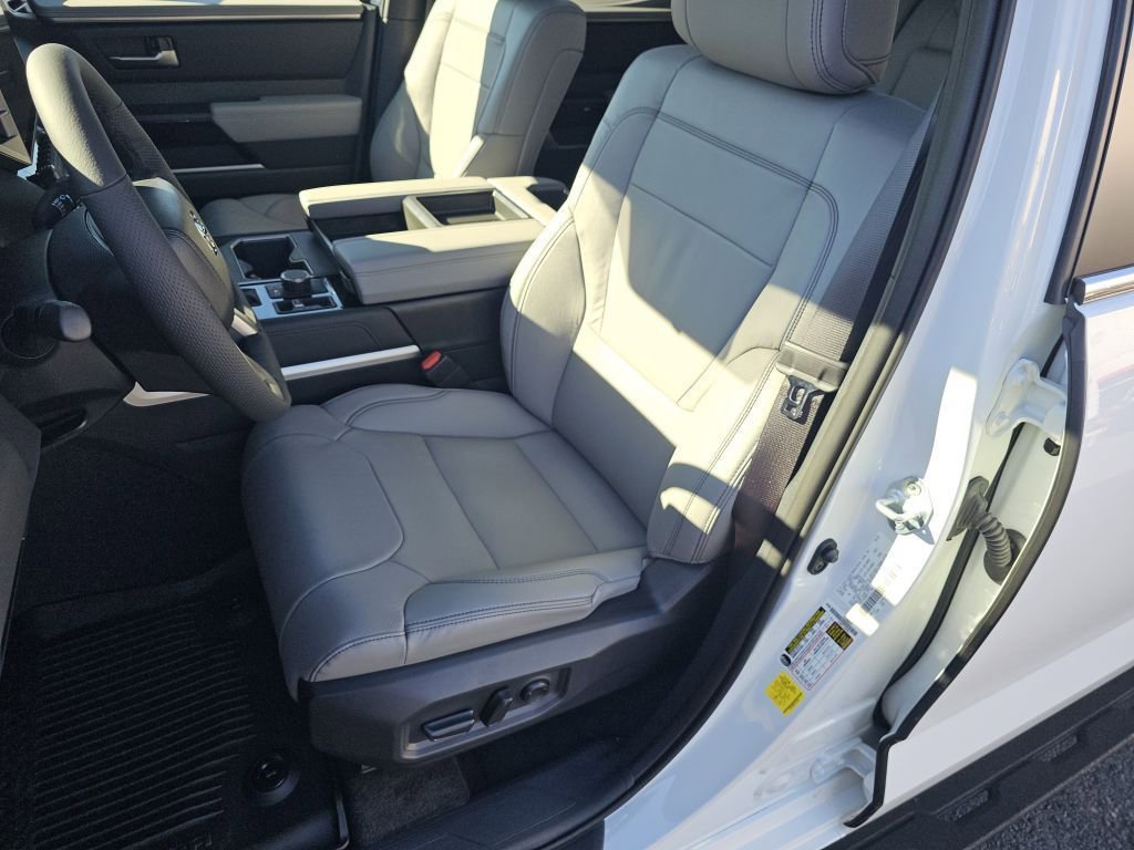 New 2026 Toyota Tundra Limited image 6