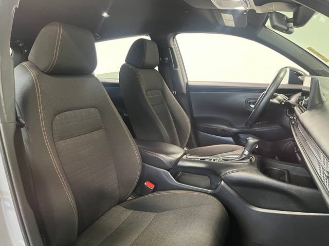 Used 2023 Honda HR-V Sport image 10