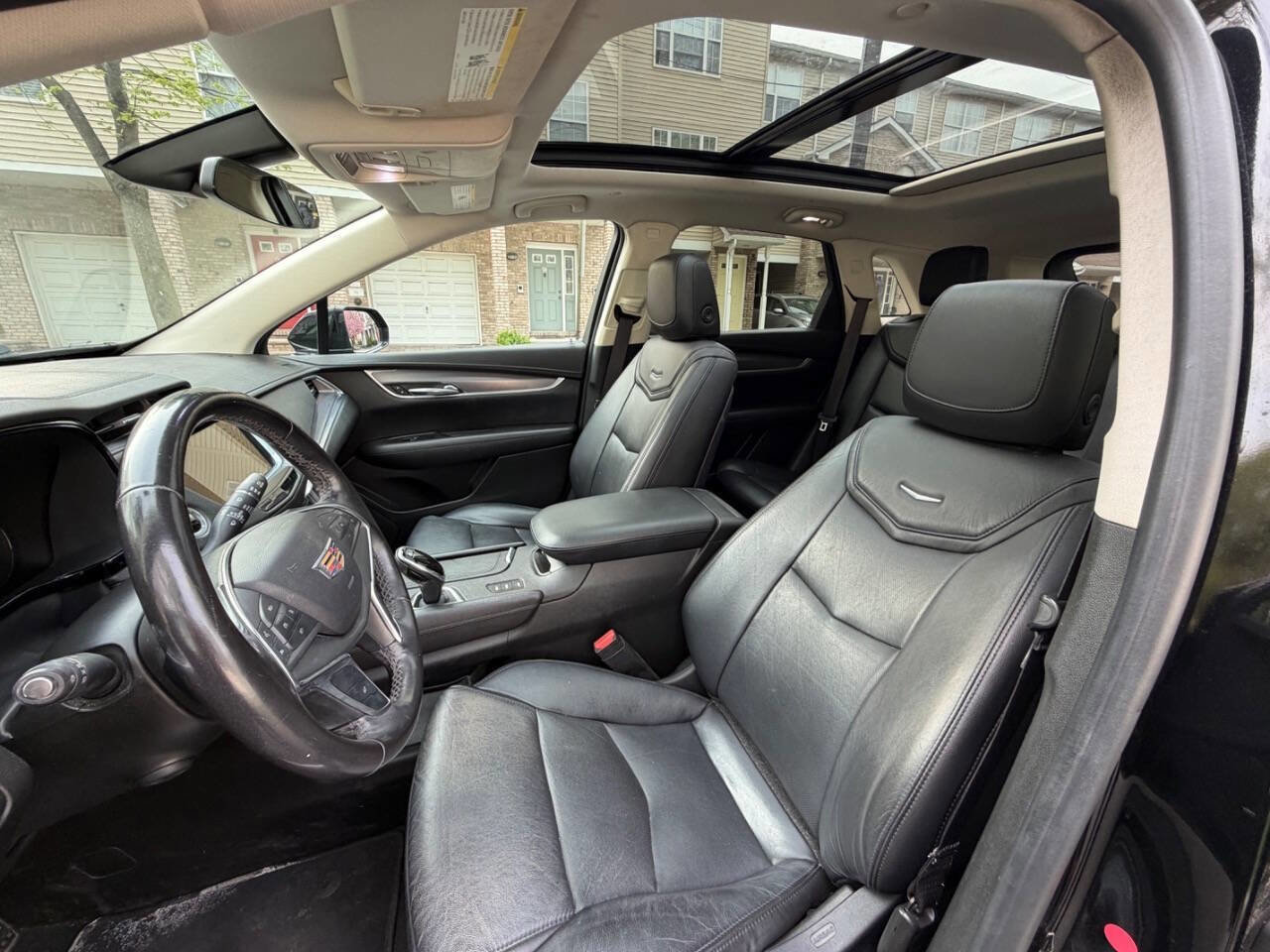 Used 2018 Cadillac XT5 Luxury image 10