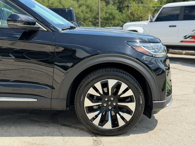 Used 2026 Ford Explorer Platinum w/ LUX Leather Package AWD/4WD image 9