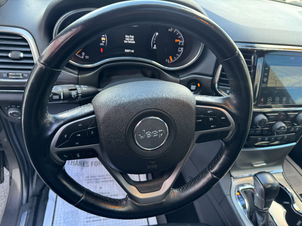 Used 2021 Jeep Grand Cherokee Limited w/ Sun & Sound Group image 13