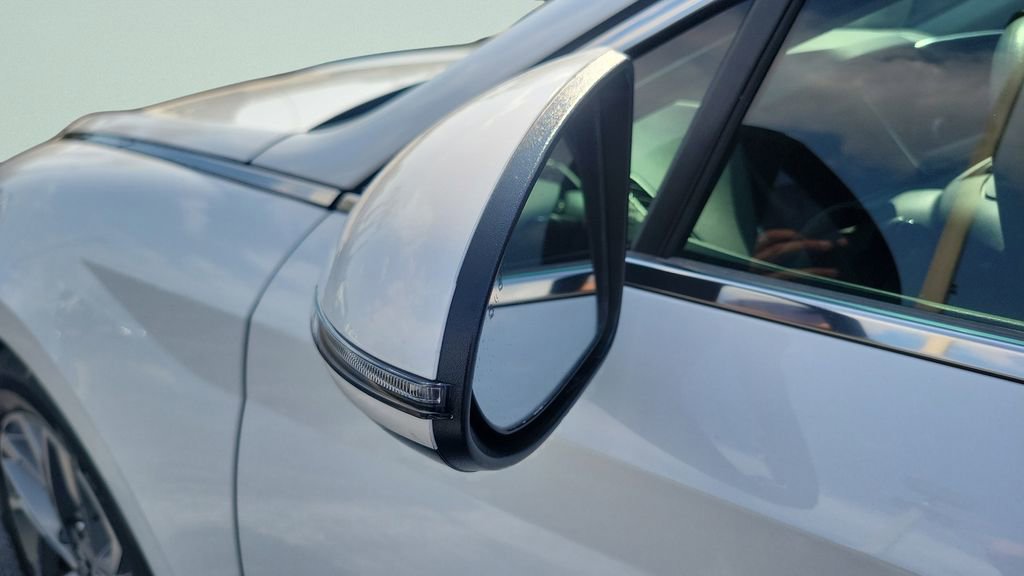 Used 2021 Hyundai Sonata SEL image 11