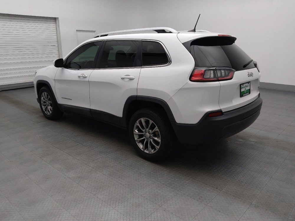Used 2020 Jeep Cherokee Latitude Plus image 3