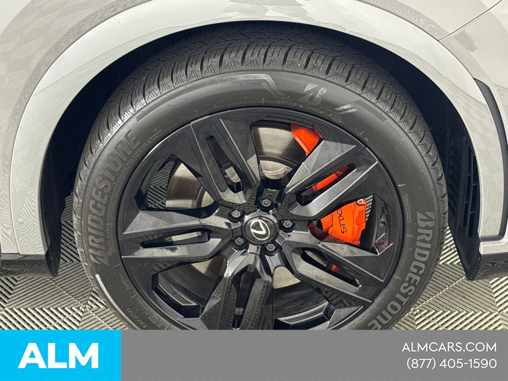 Used 2025 Lexus RX 500h F Sport AWD/4WD image 16