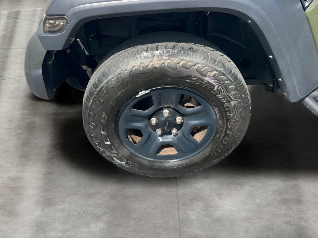 Used 2023 Jeep Gladiator Sport w/ Trailer Tow Package image 10