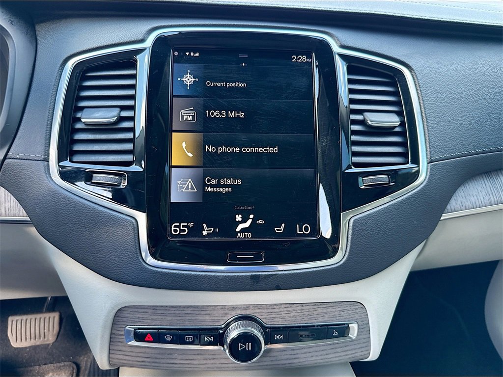 Used 2022 Volvo XC90 T6 Inscription w/ Lounge Package image 16