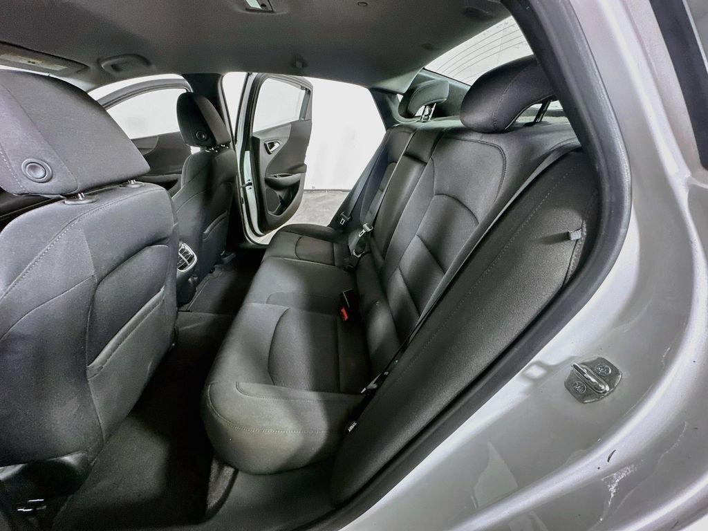 Used 2020 Chevrolet Malibu LT FWD image 14