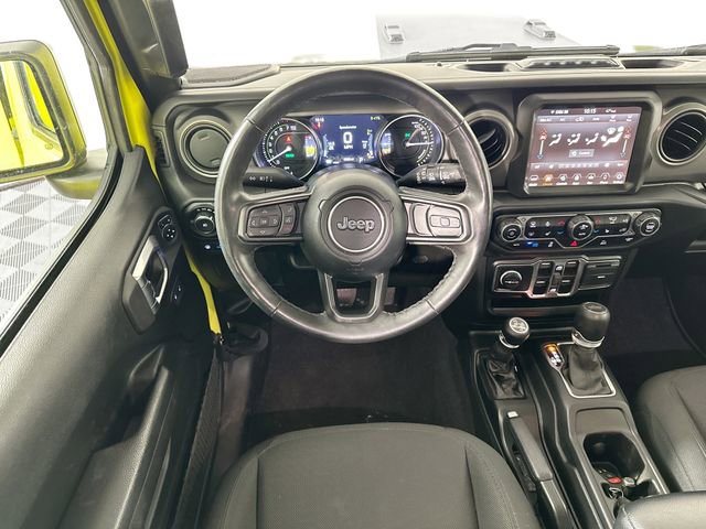 Used 2023 Jeep Wrangler Unlimited w/ Cold Weather Group AWD/4WD image 10