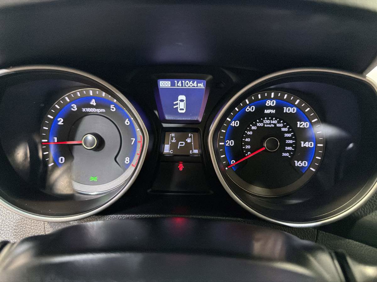 Used 2017 Hyundai Elantra GT image 19
