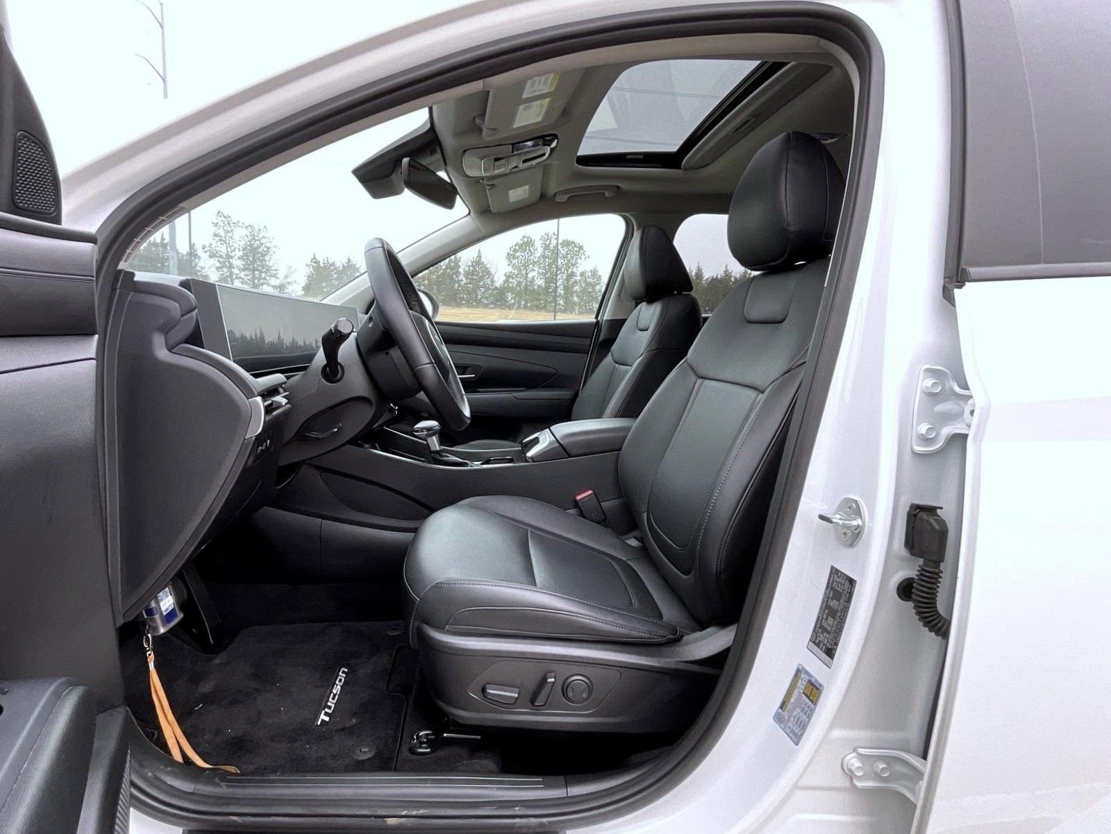 Certified 2025 Hyundai Tucson SEL AWD/4WD image 10