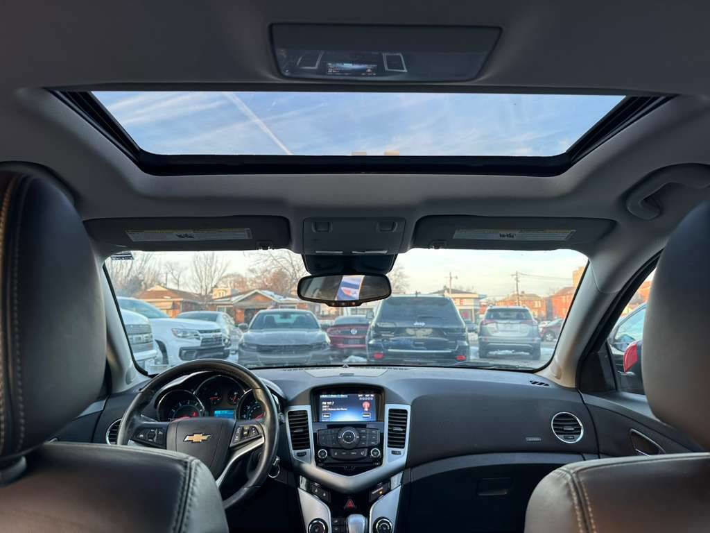 Used 2014 Chevrolet Cruze LT w/ RS Package image 18