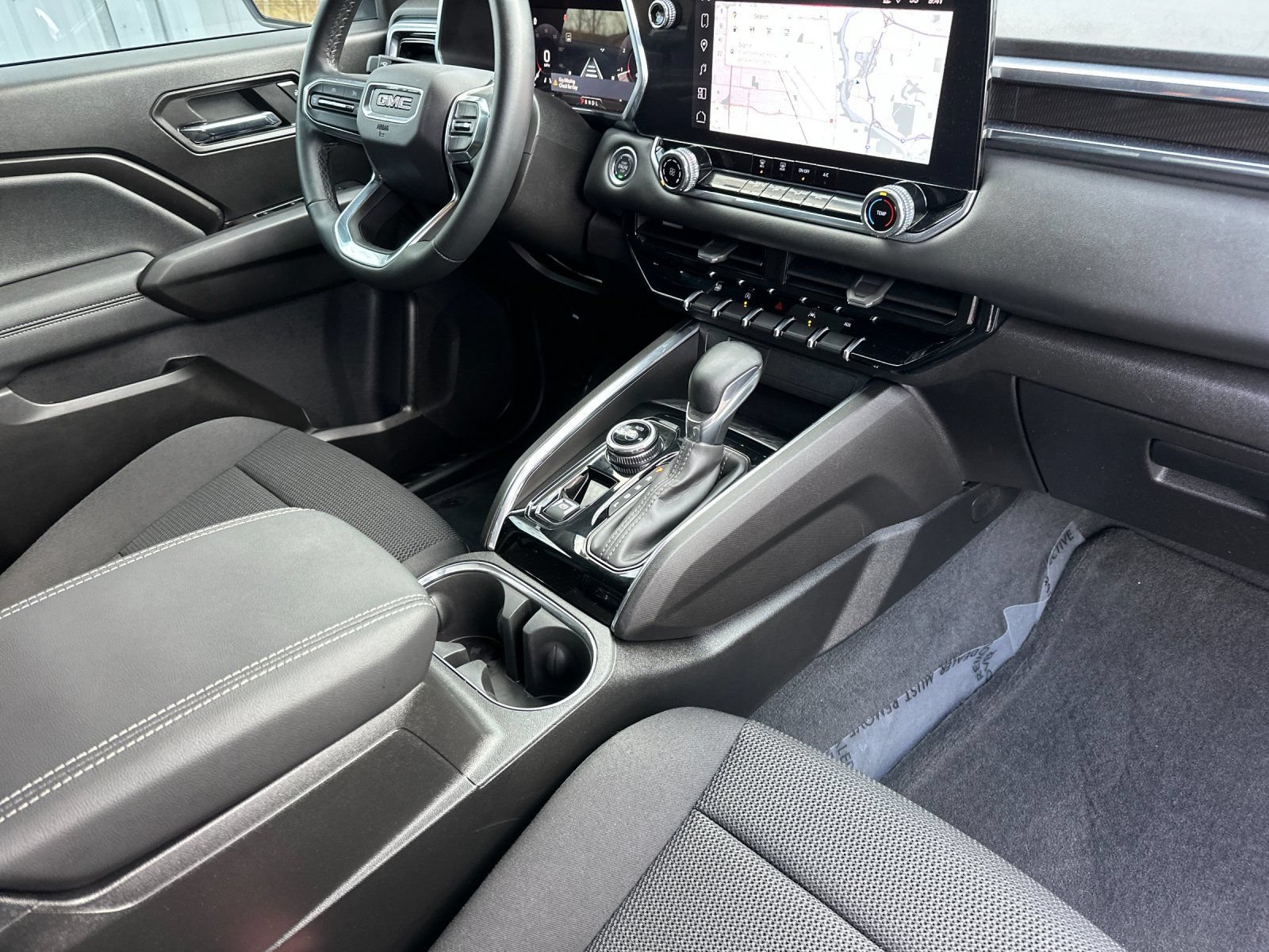 Used 2025 GMC Canyon Elevation AWD/4WD image 17
