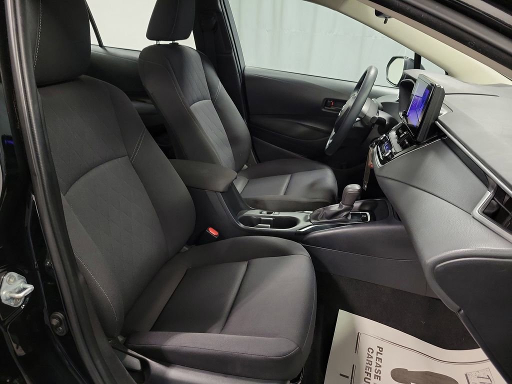 Used 2023 Toyota Corolla LE image 25