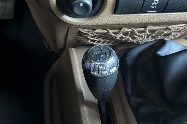 Used 2014 Jeep Wrangler Unlimited Sahara AWD/4WD image 32