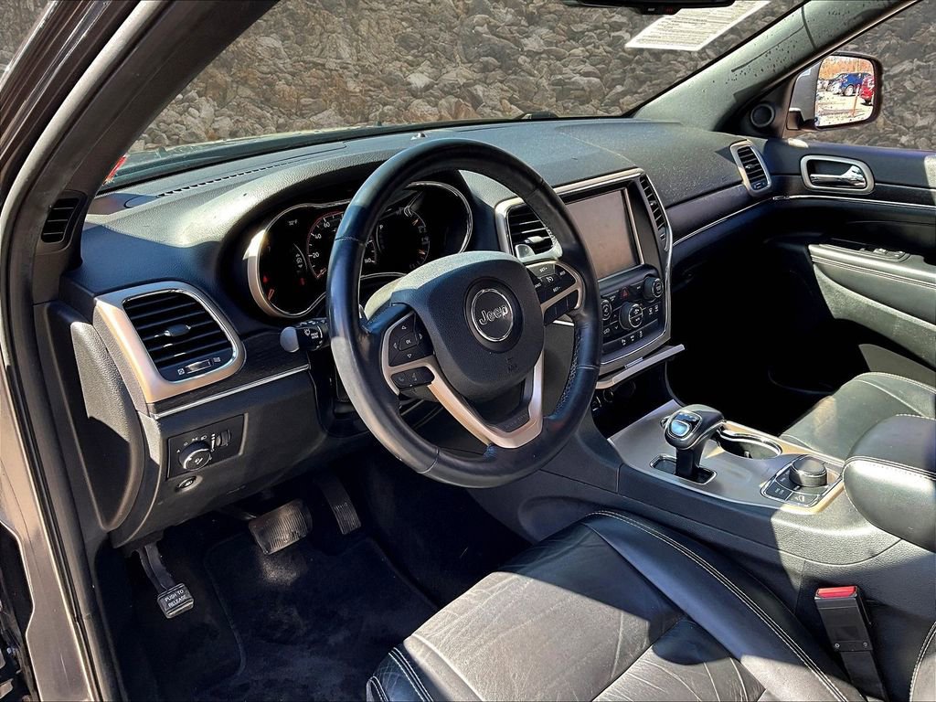Used 2015 Jeep Grand Cherokee Limited image 12