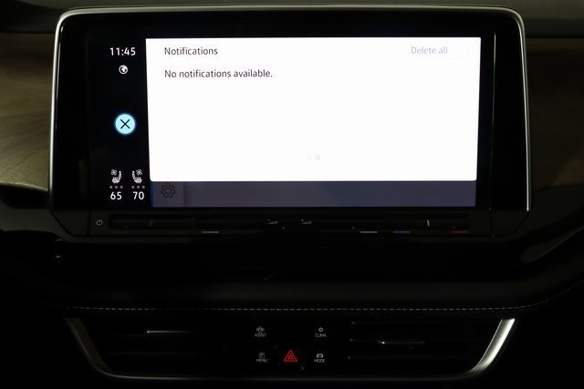 Used 2025 Volkswagen Atlas SE image 36