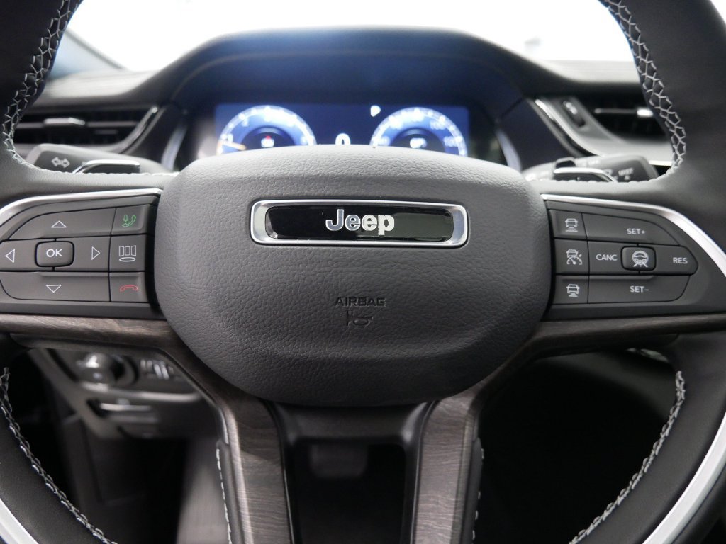 New 2027 Jeep Grand Cherokee L Limited AWD/4WD image 21