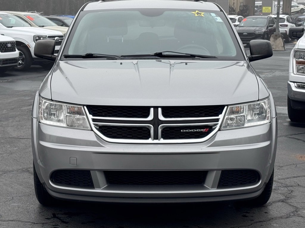 Used 2017 Dodge Journey SE image 16
