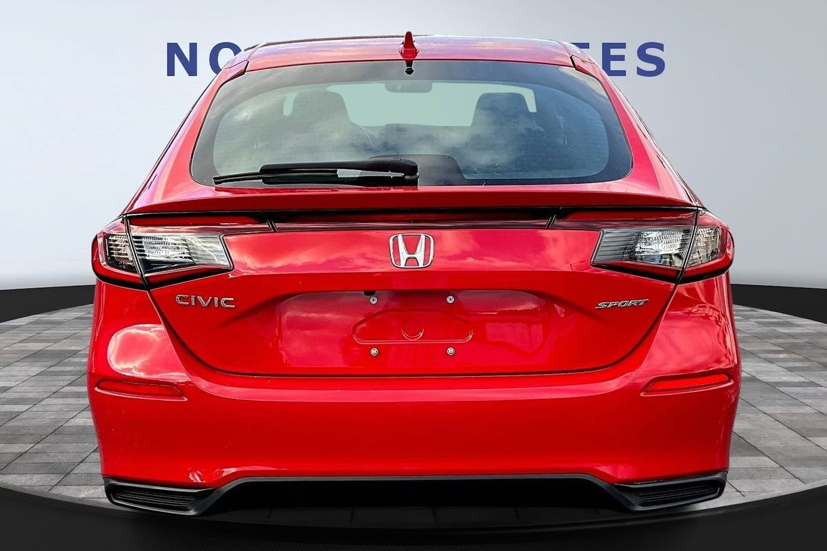 Used 2023 Honda Civic Sport image 5