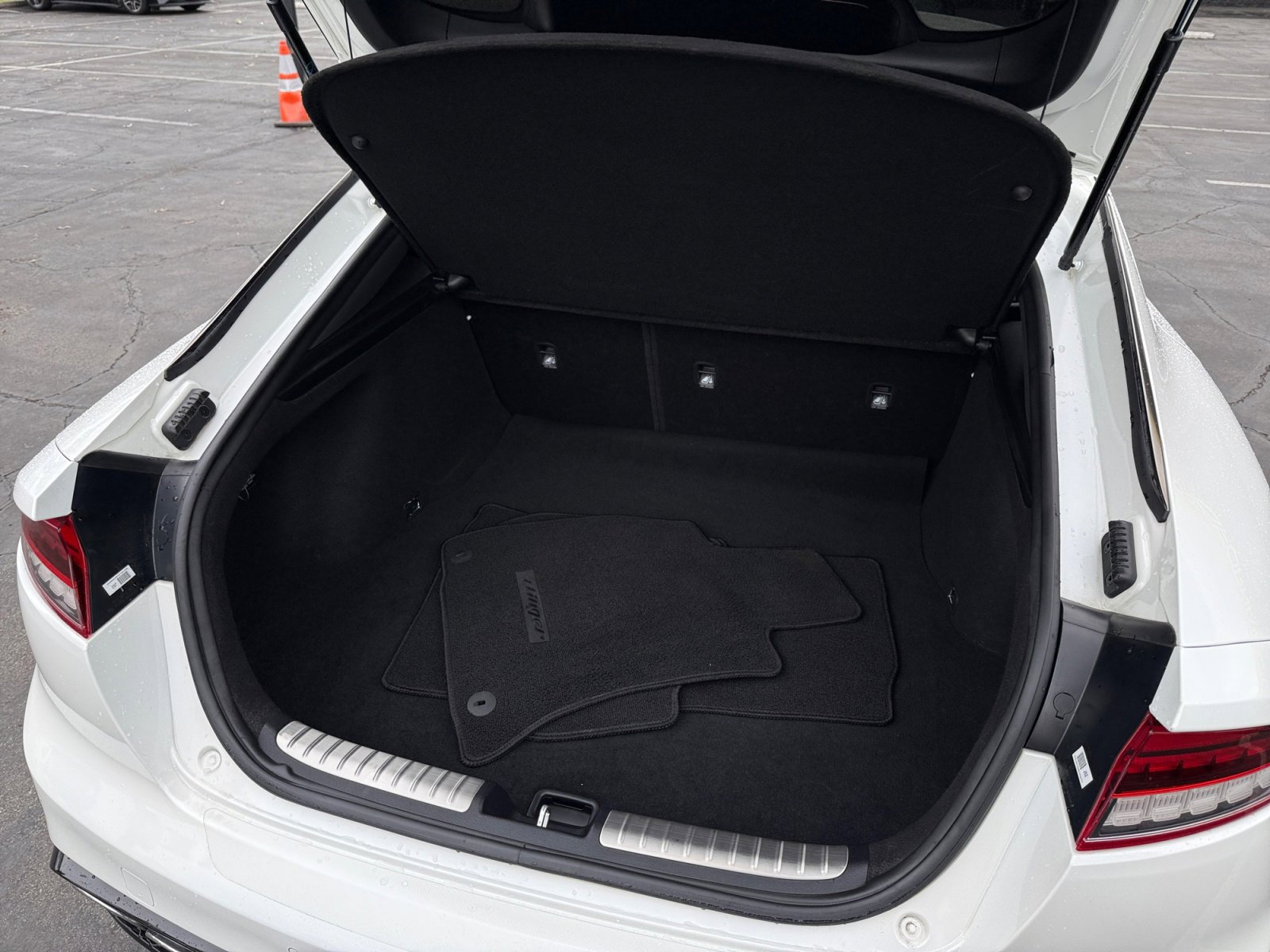 Used 2022 Kia Stinger GT-Line image 20