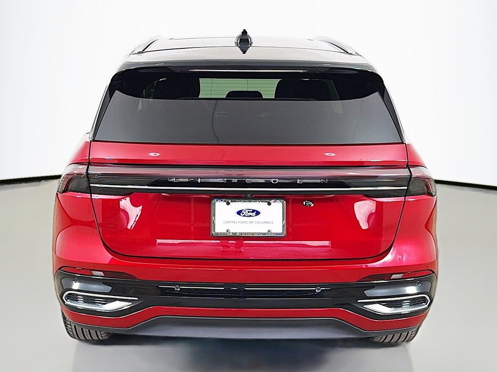 Used 2025 Lincoln Nautilus Reserve AWD/4WD image 17