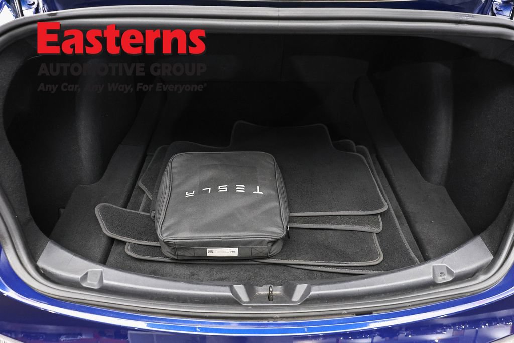 Used 2019 Tesla Model 3 Standard Range RWD image 9