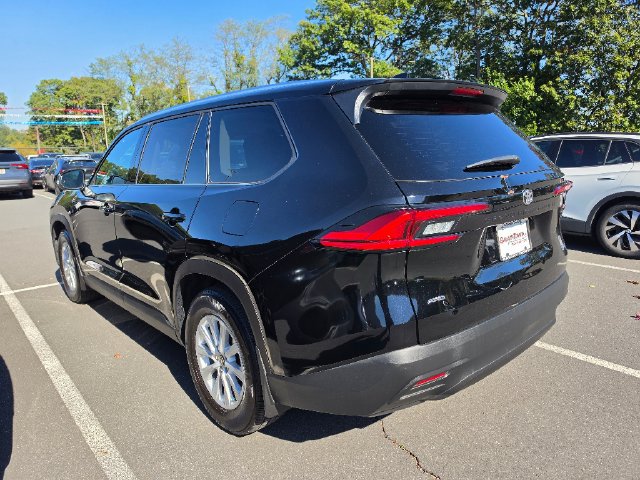 Used 2024 Toyota Grand Highlander AWD image 4