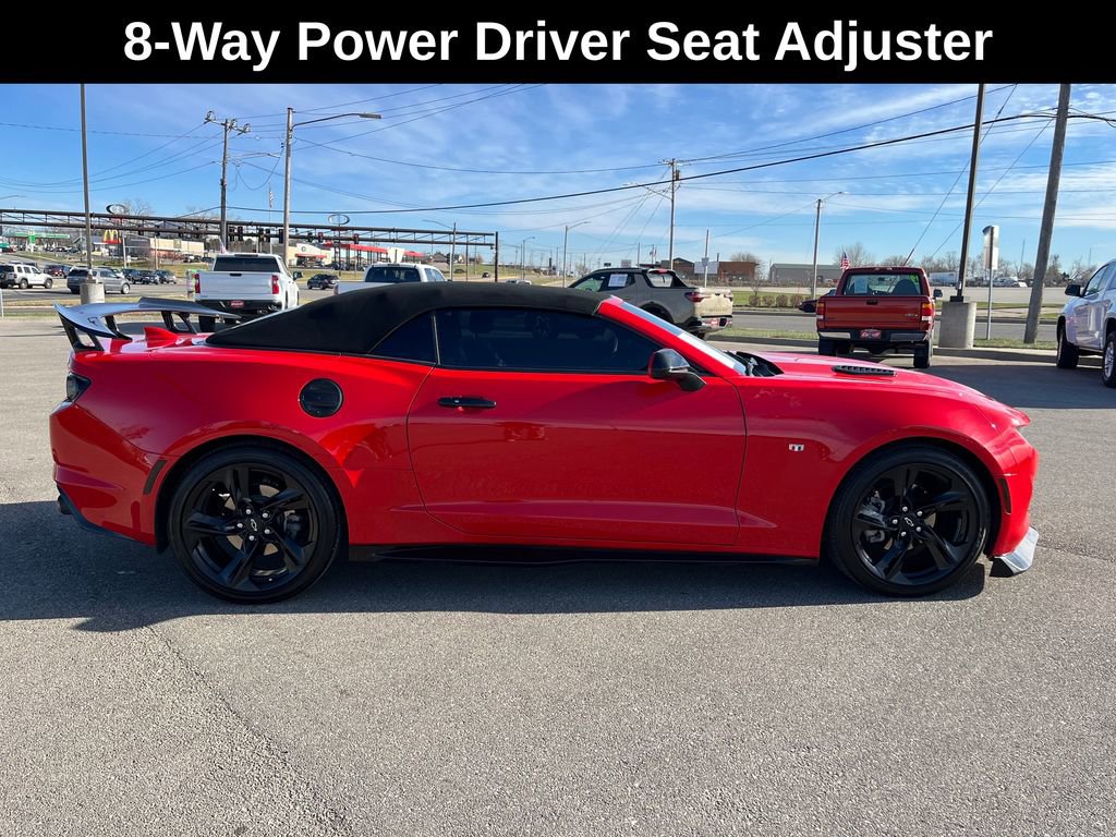 Used 2023 Chevrolet Camaro LT w/ RS Package image 7