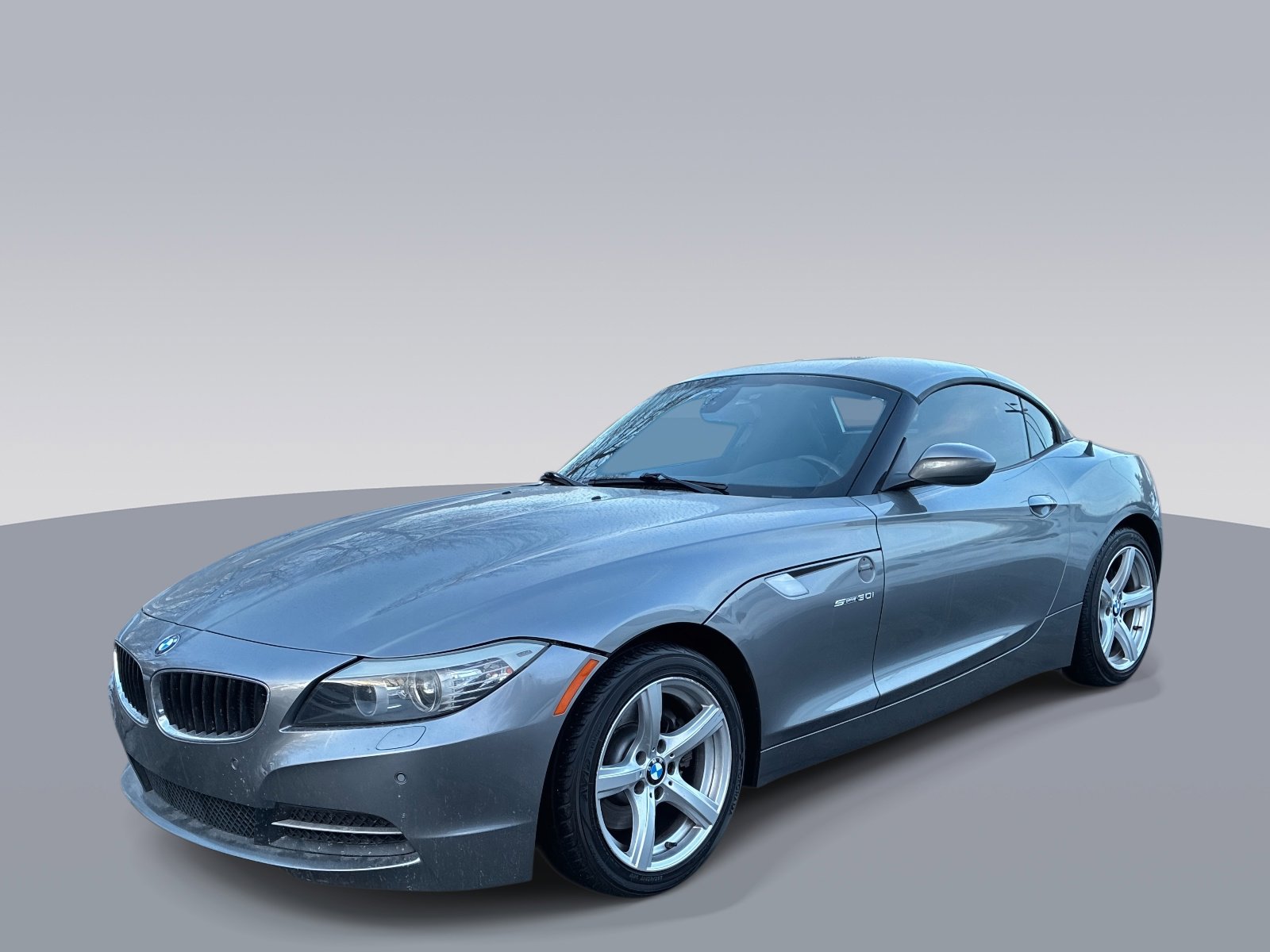 Used 2009 BMW Z4 sDrive30i image 2