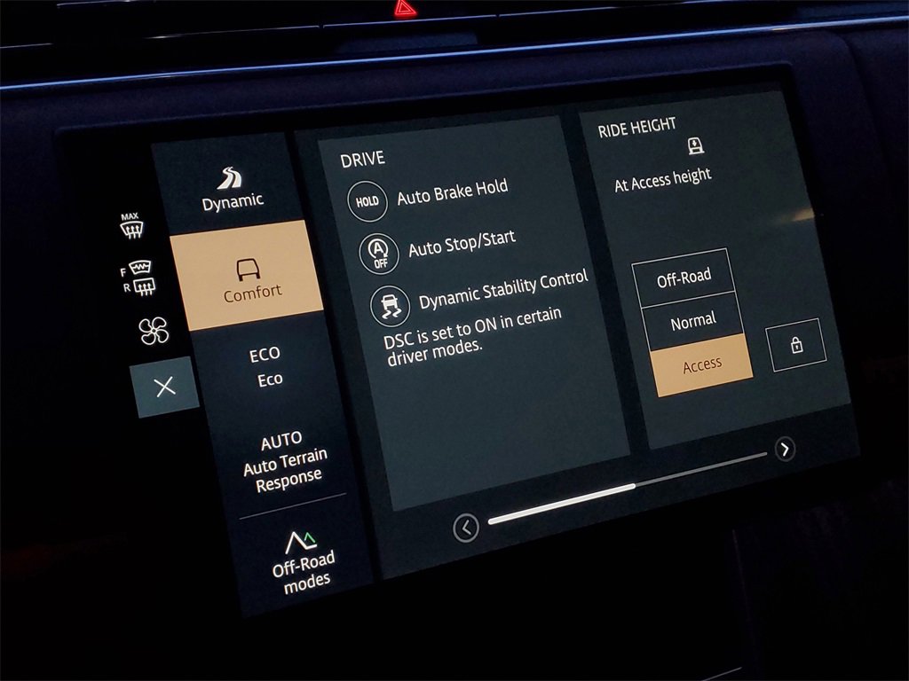 Used 2025 Land Rover Range Rover Autobiography image 22