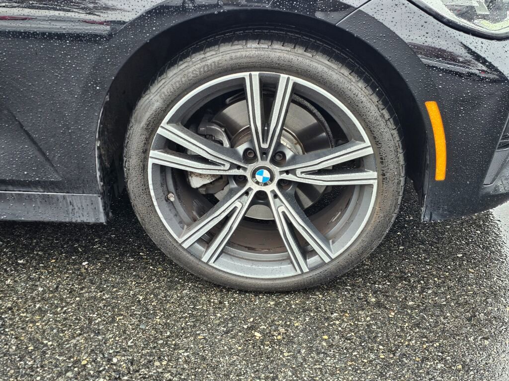 Used 2022 BMW 330i xDrive Sedan w/ Premium Package 2 image 9
