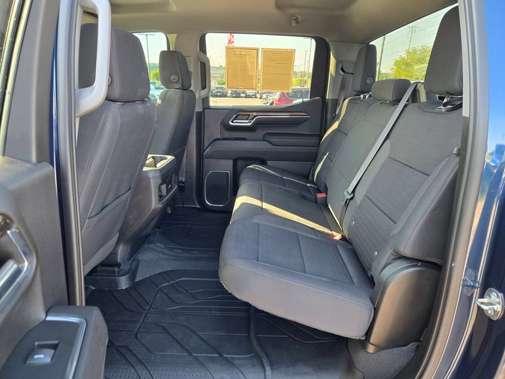 Used 2023 Chevrolet Silverado 1500 RST w/ Protection Package AWD/4WD image 27