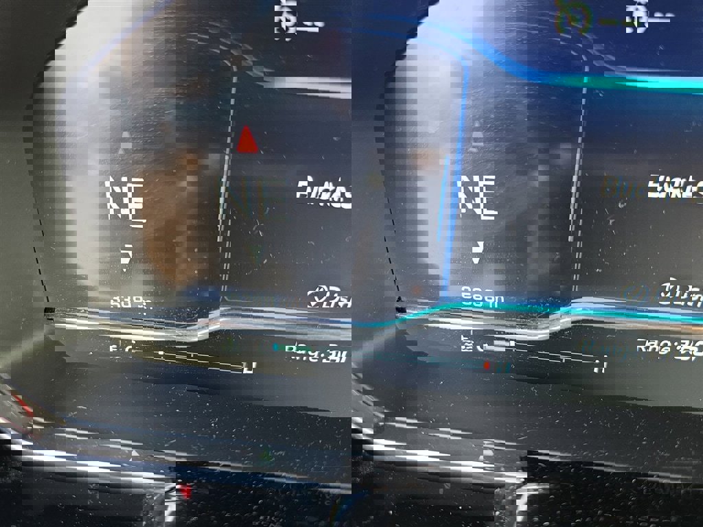 Used 2022 Chevrolet Silverado 1500 LT image 10