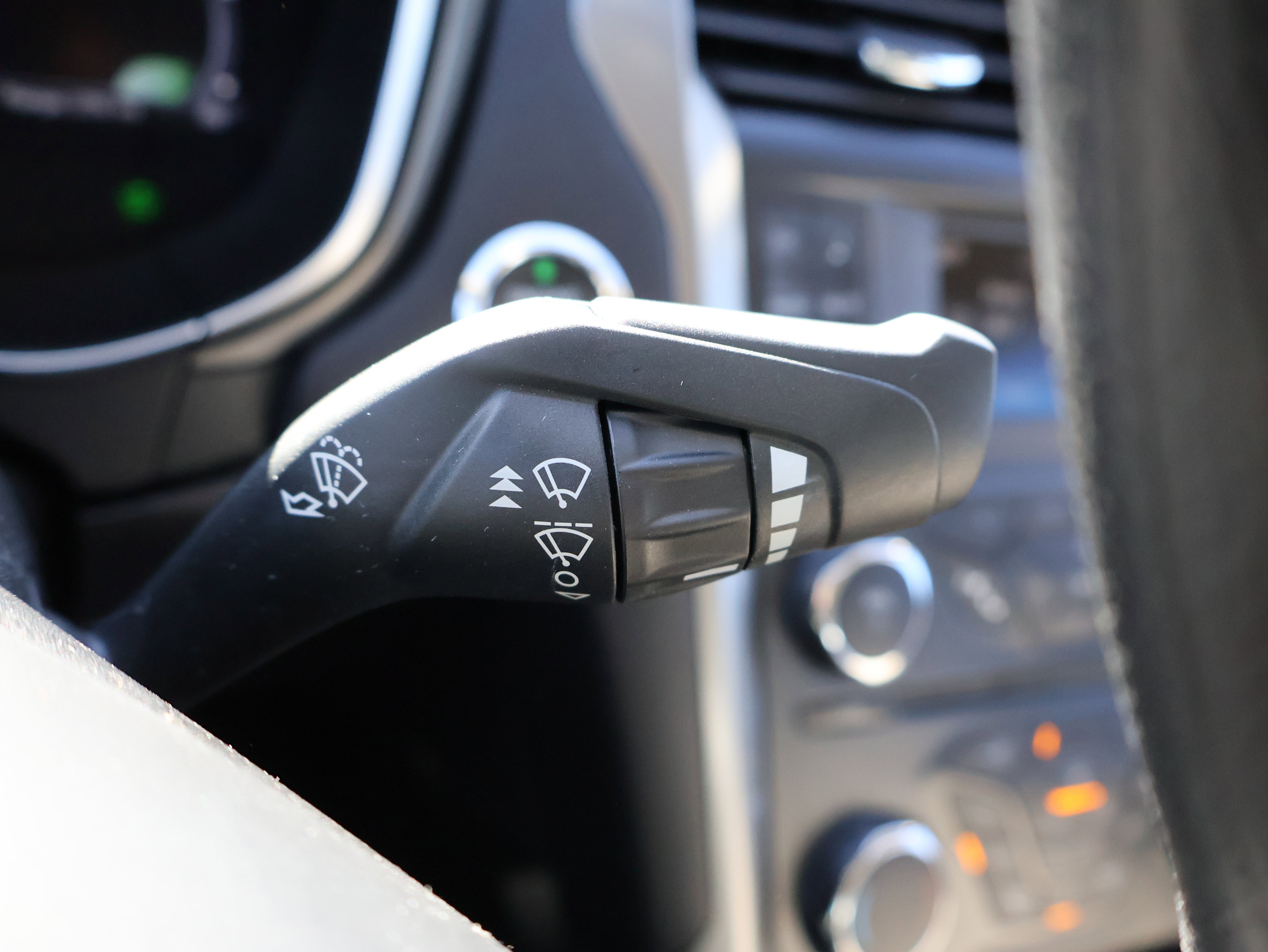 Used 2018 Ford Fusion S image 37