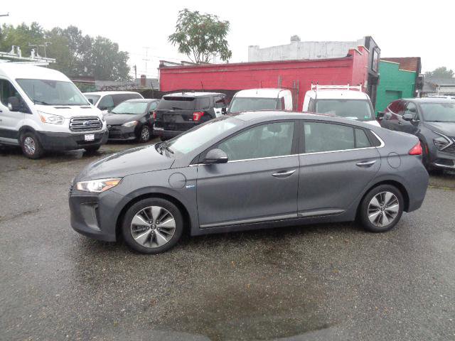 Used 2018 Hyundai Ioniq Limited image 9