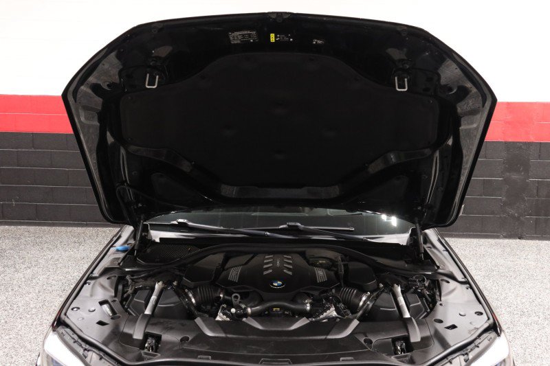 Used 2020 BMW 750i xDrive w/ Executive Package AWD/4WD image 15
