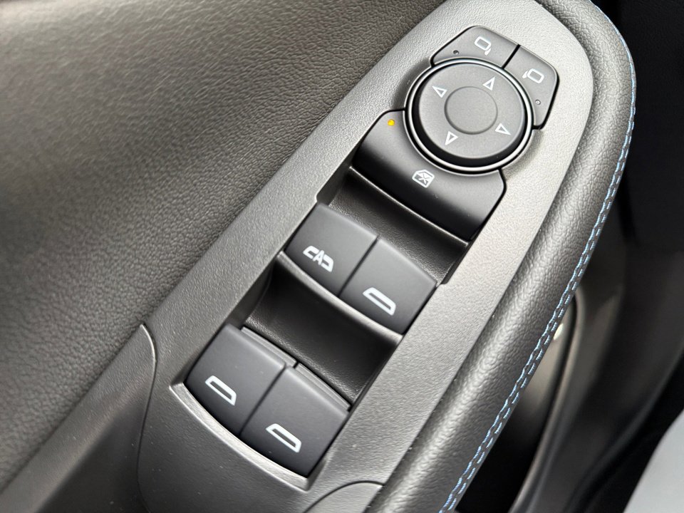 New 2026 Buick Encore GX Sport Touring w/ Comfort Package image 17