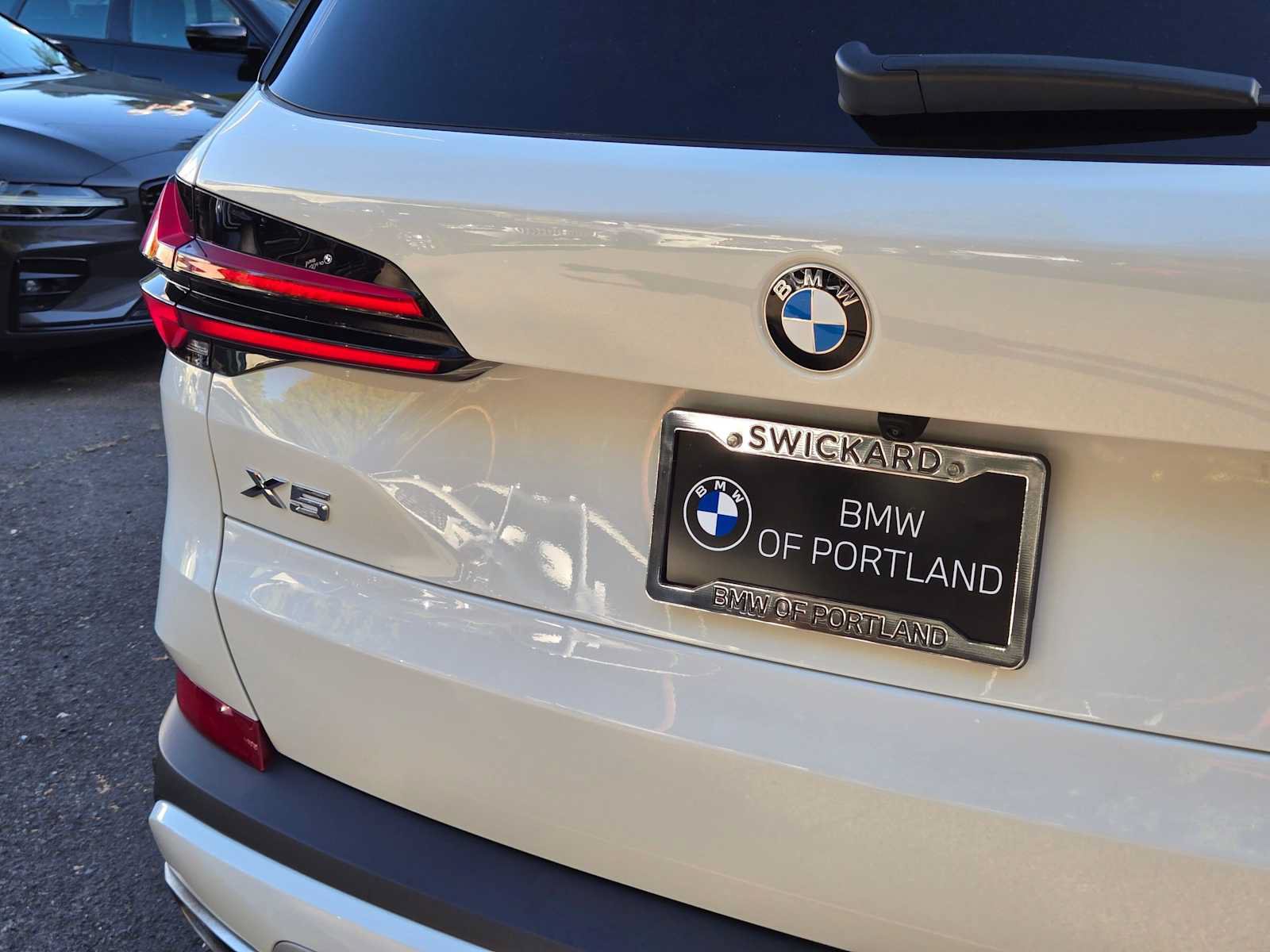 Used 2026 BMW X5 xDrive40i AWD/4WD image 14