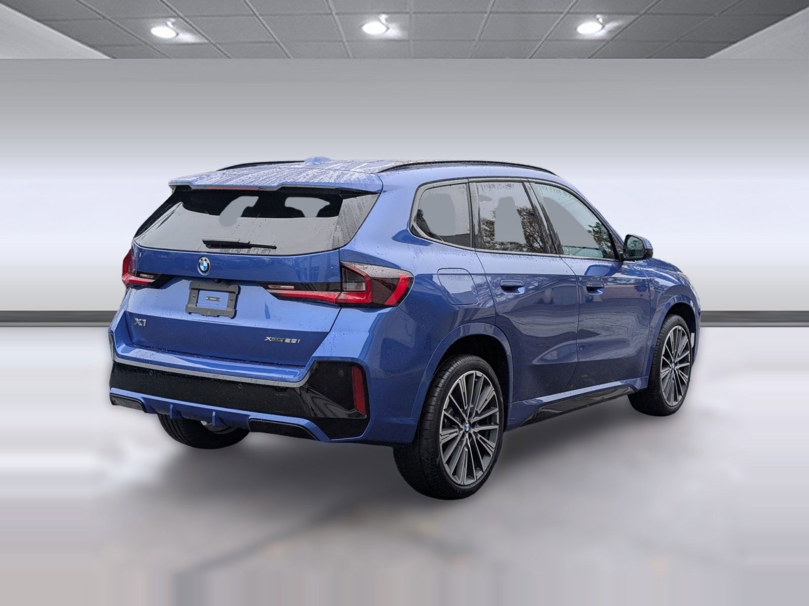 Used 2025 BMW X1 xDrive28i w/ Technology Package image 9