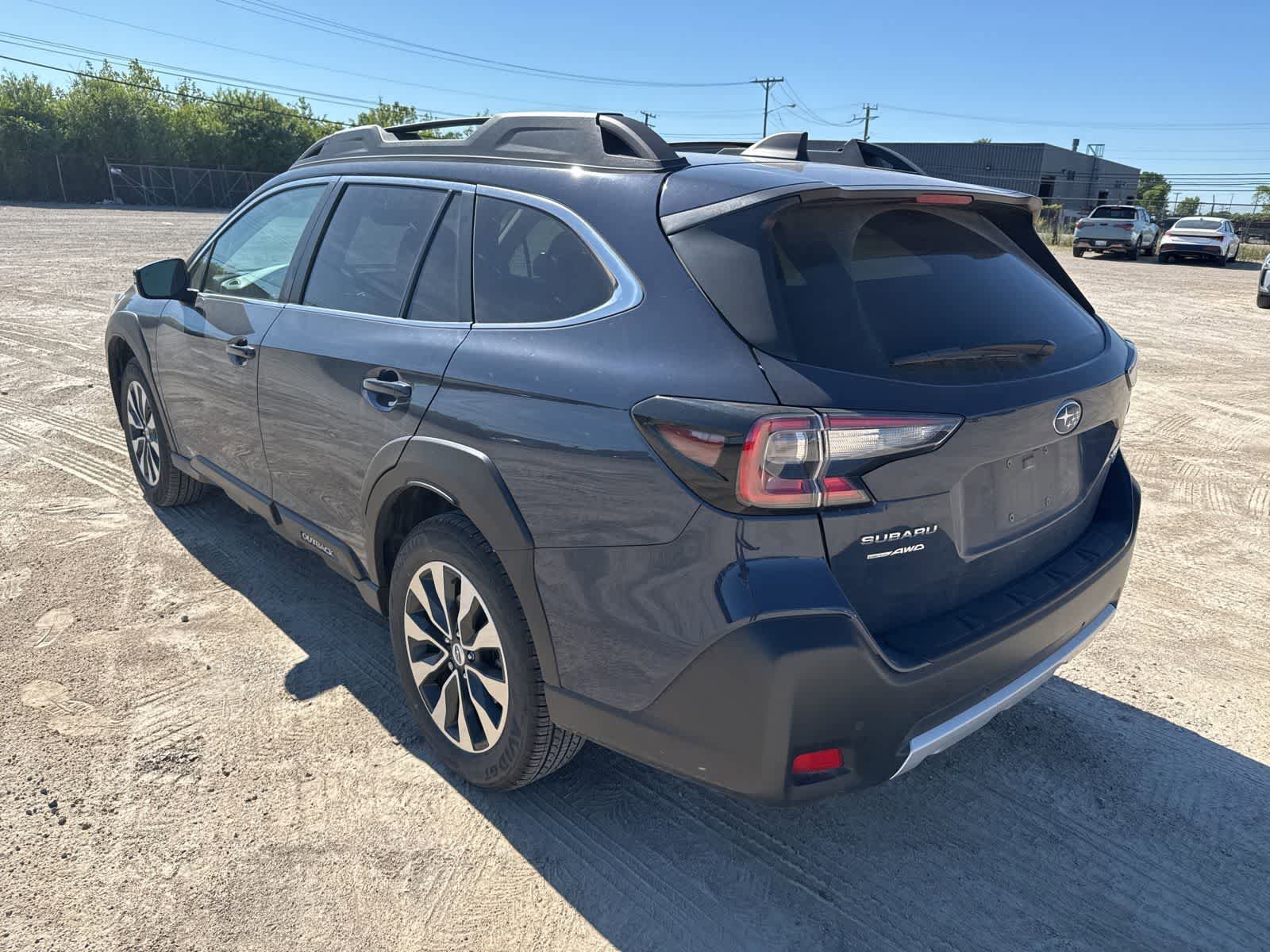 Certified 2024 Subaru Outback Limited XT AWD/4WD image 2