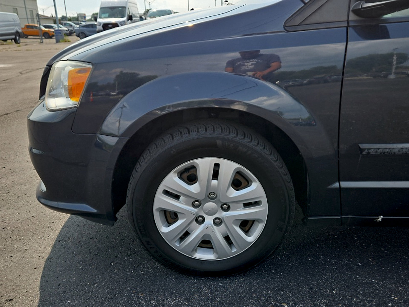Used 2014 Dodge Grand Caravan American Value Package FWD image 23